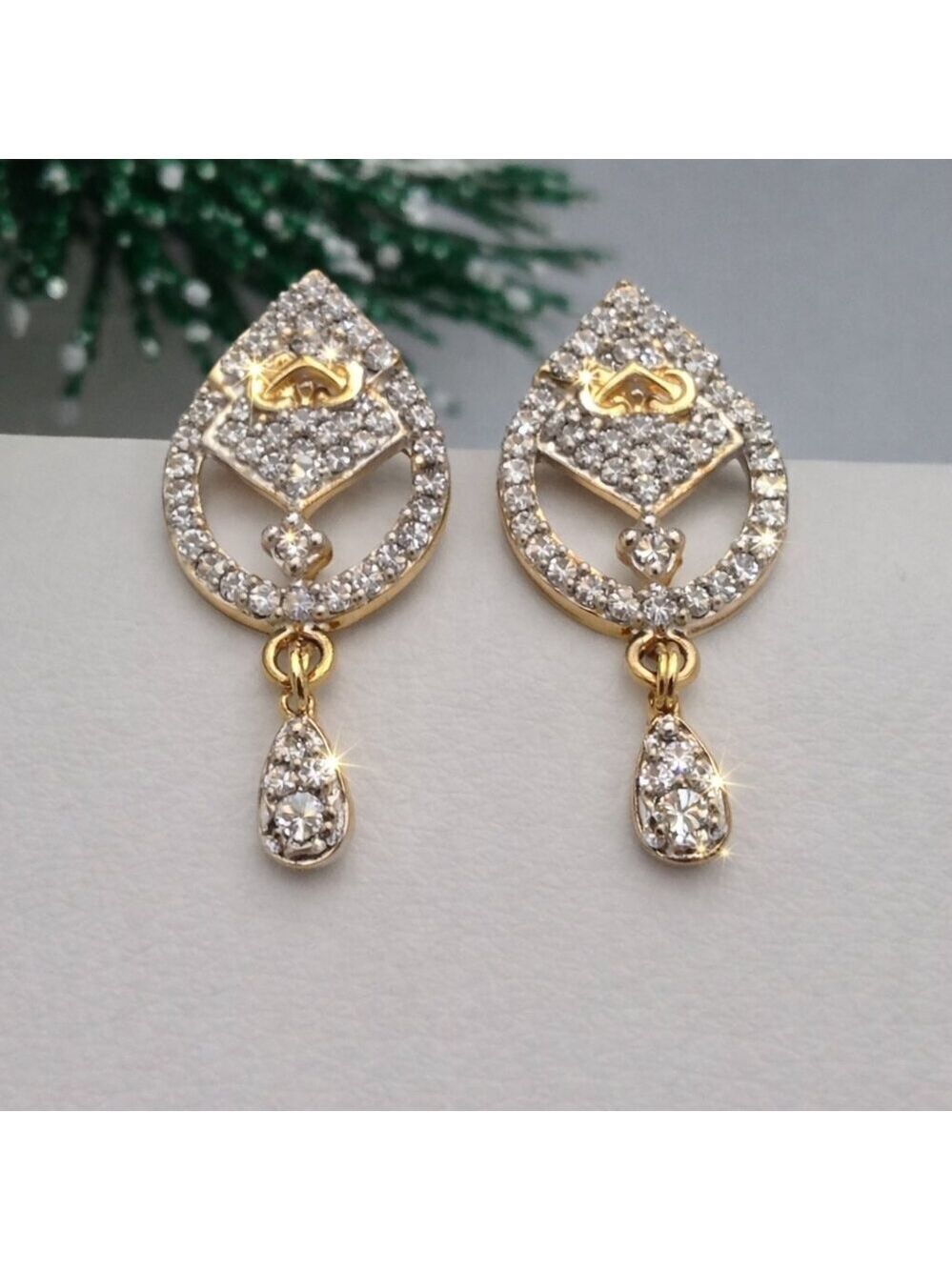 Diamond Drop Earrings Gold & Silver Tone 1” NWOT